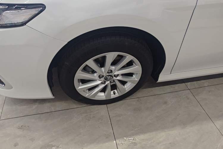 Used Toyota Camry 2023 Dual-Motor 2.5 HGVP Leading Edition Left Front Wheel Hub