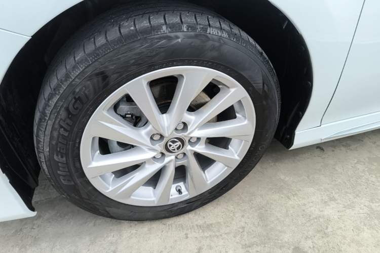 Used Toyota Camry 2023 2.0G Luxury Edition Left Front Wheel Hub