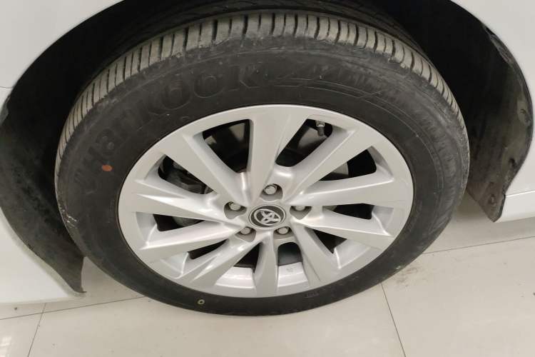 Used Toyota Camry 2023 2.0G Luxury Edition Left Front Wheel Hub