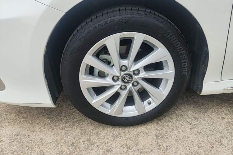 Used Toyota Camry 2023 2.0G Luxury Edition Left Front Wheel Hub