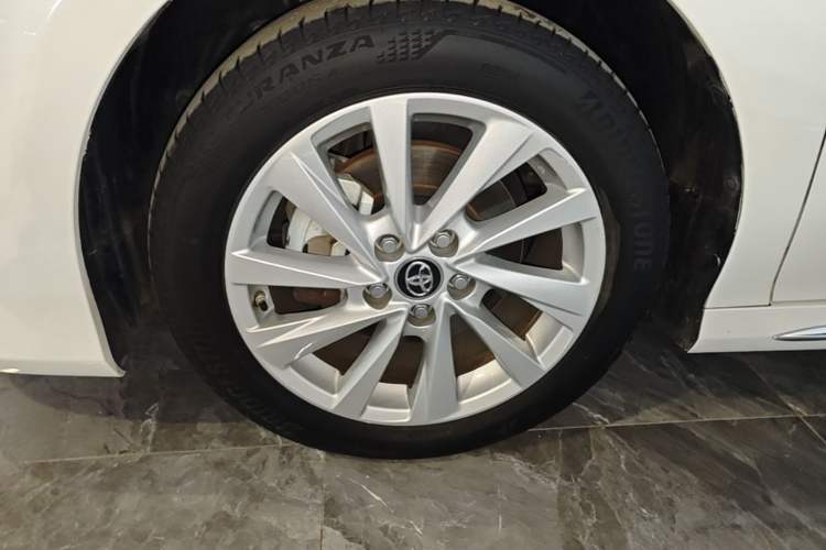 Used Toyota Camry 2023 2.0G Luxury Edition Left Front Wheel Hub