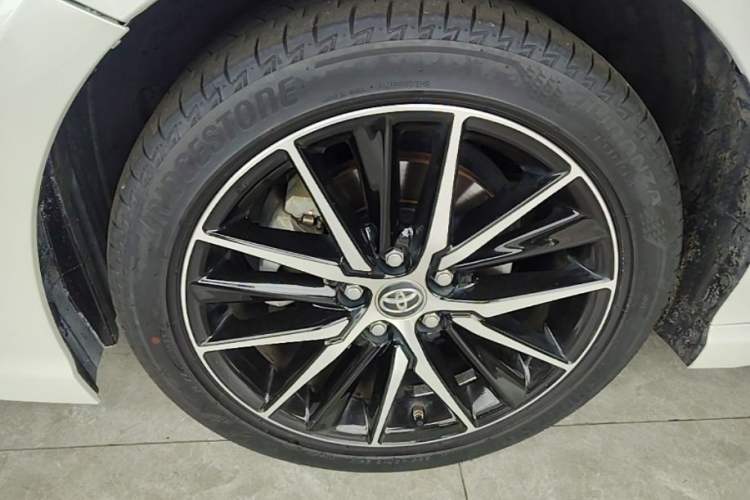 Used Toyota Camry 2023 2.0S FENGSHANG Edition Left Front Wheel Hub