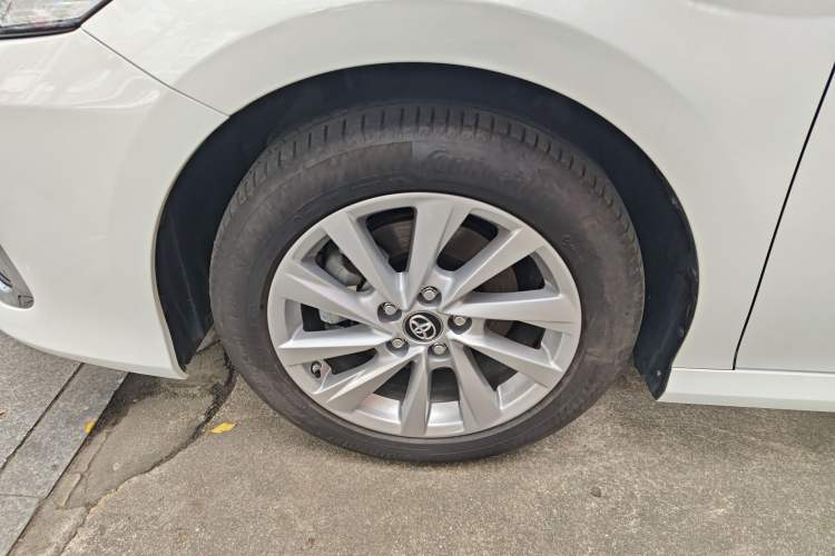 Used Toyota Camry 2023 Dual-Motor 2.5 HGVP Leading Edition Left Front Wheel Hub