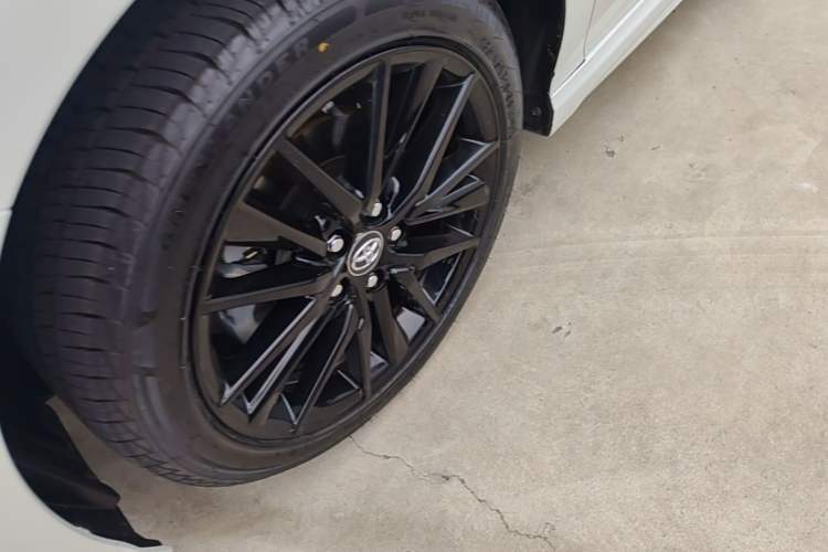 Used Toyota Camry 2023 2.5S Knight Edition Left Front Wheel Hub