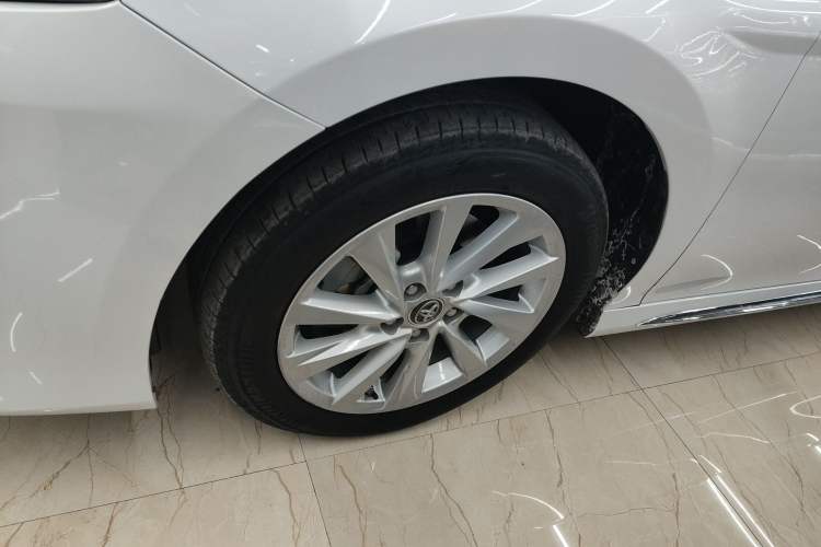 Used Toyota Camry 2023 2.0G Luxury Edition Left Front Wheel Hub