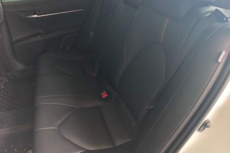 Used Toyota Camry 2023 2.5G Luxury Edition Left Rear Seat