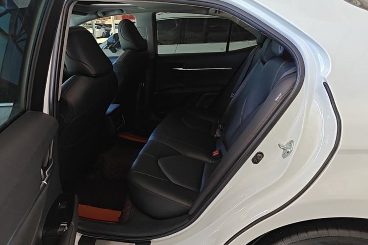 Used Toyota Camry 2023 2.0G Luxury Edition Left Rear Seat
