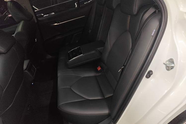 Used Toyota Camry 2023 2.0G Luxury Edition Left Rear Seat