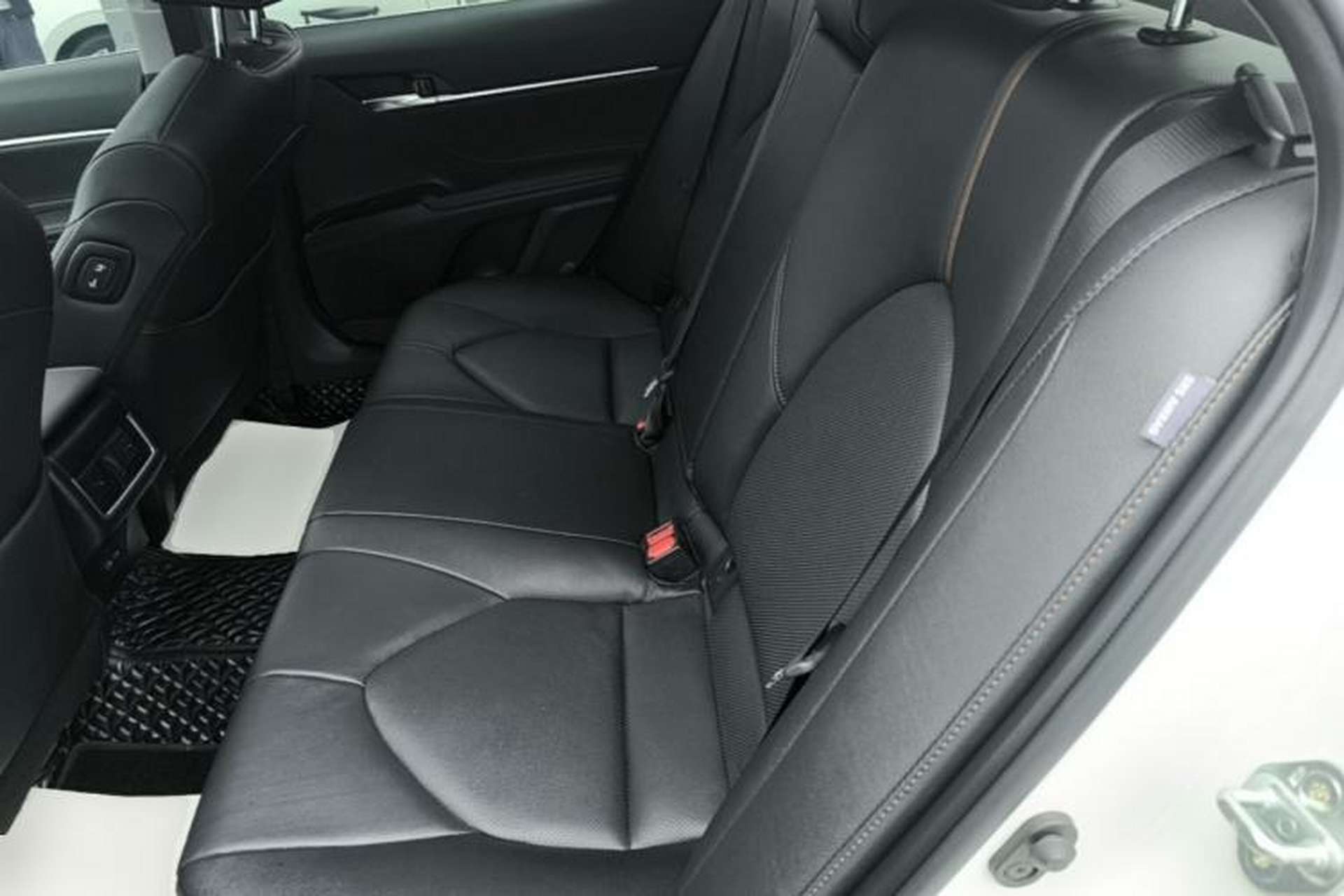 Used Toyota Camry 2023 2.0G Luxury Edition Left Rear Seat