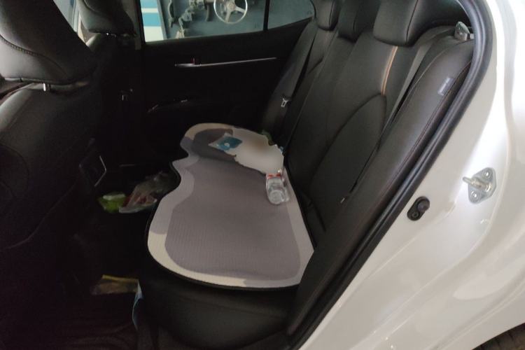 Used Toyota Camry 2023 2.0G Luxury Edition Left Rear Seat