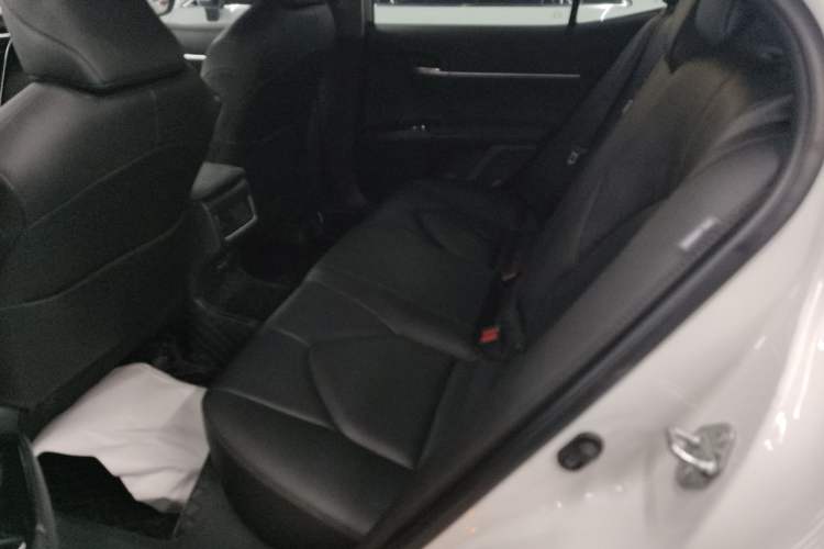 Used Toyota Camry 2023 2.0G Luxury Edition Left Rear Seat