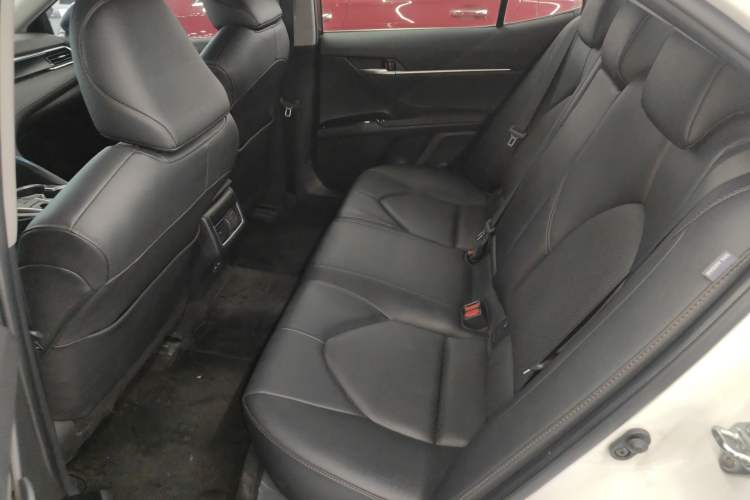 Used Toyota Camry 2023 2.0G Luxury Edition Left Rear Seat