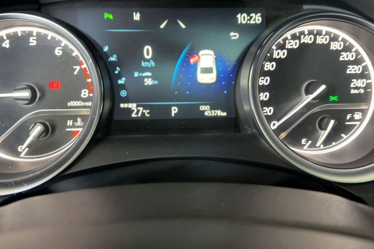 Used Toyota Camry 2023 2.0G Luxury Edition Odometer Close Up