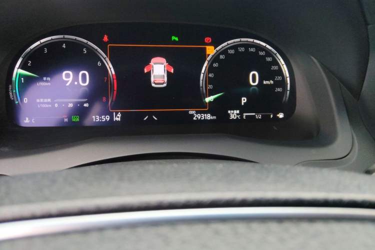 Used Toyota Camry 2023 2.5G Luxury Edition Odometer Close Up