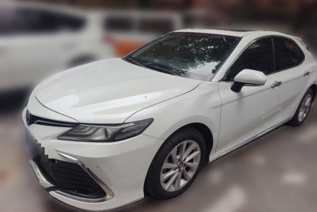 Used Toyota Camry 2023 2.0G Luxury Edition