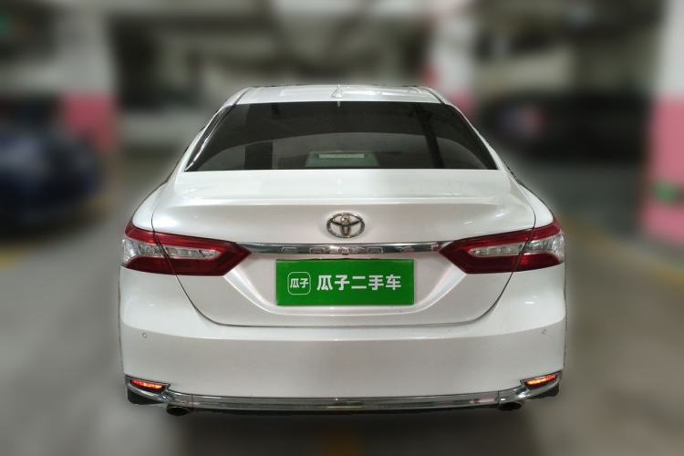 Used Toyota Camry 2023 2.0G Luxury Edition Rear