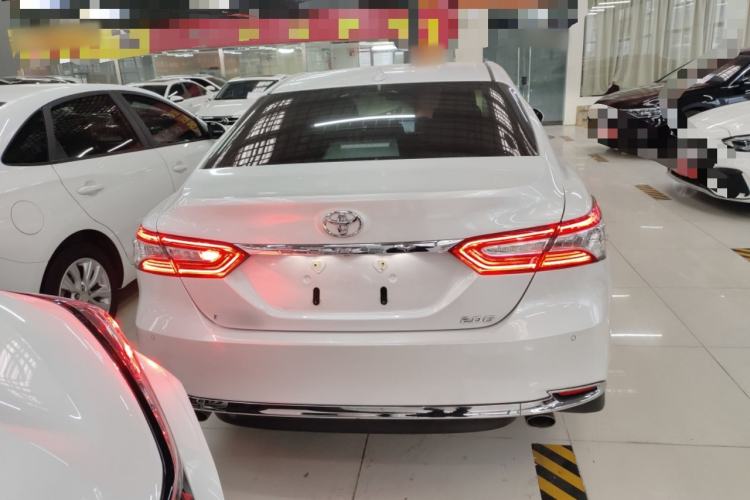 Used Toyota Camry 2023 2.0G Luxury Edition Rear