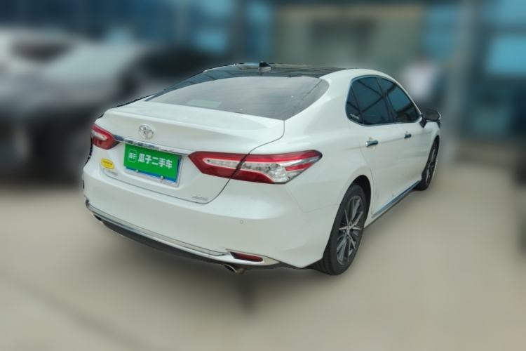Used Toyota Camry 2023 2.5G Luxury Edition Rear Right 45 Deg