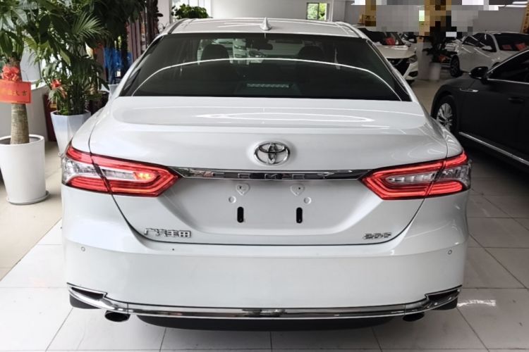 Used Toyota Camry 2023 2.0G Luxury Edition Rear