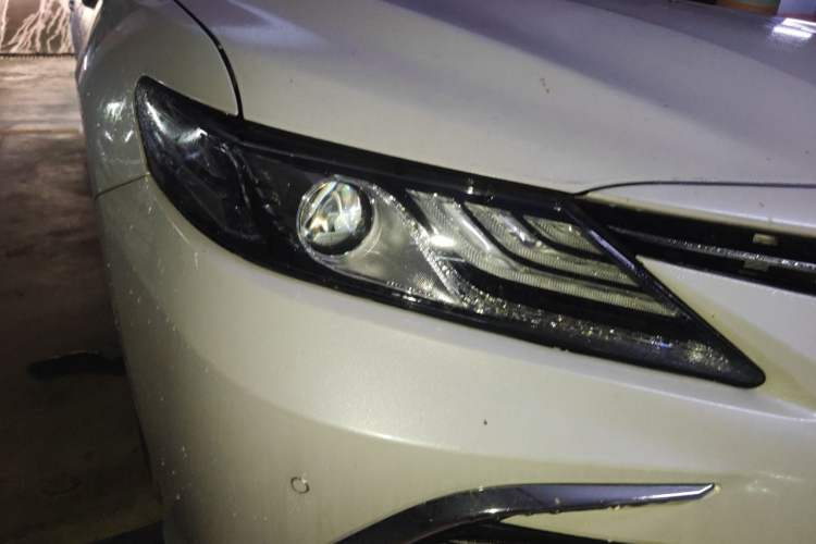 Used Toyota Camry 2023 2.0G Luxury Edition Right Front Headlight