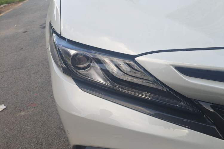 Used Toyota Camry 2023 2.5S Knight Edition Right Front Headlight