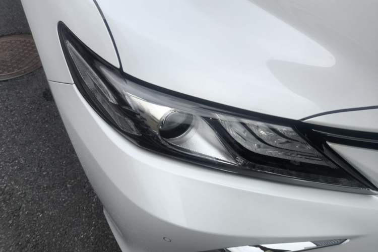 Used Toyota Camry 2023 2.0G Luxury Edition Right Front Headlight