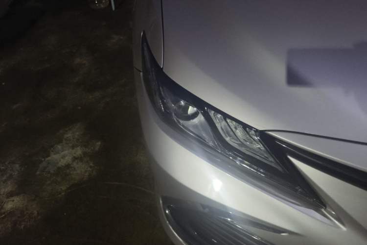 Used Toyota Camry 2023 2.0G Luxury Edition Right Front Headlight
