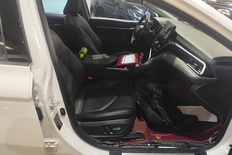 Used Toyota Camry 2023 2.0G Luxury Edition Right Front Seat