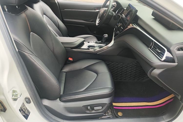 Used Toyota Camry 2023 2.0G Luxury Edition Right Front Seat