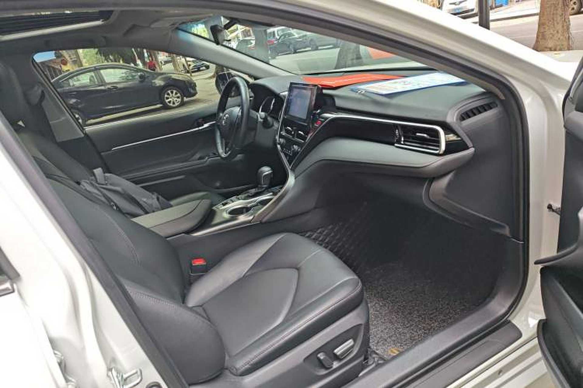 Used Toyota Camry 2023 Dual-Motor 2.5 HGVP Leading Edition Right Front Seat