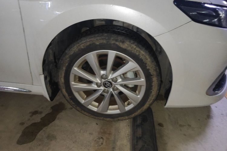 Used Toyota Camry 2023 2.0G Luxury Edition Right Front Wheel Hub