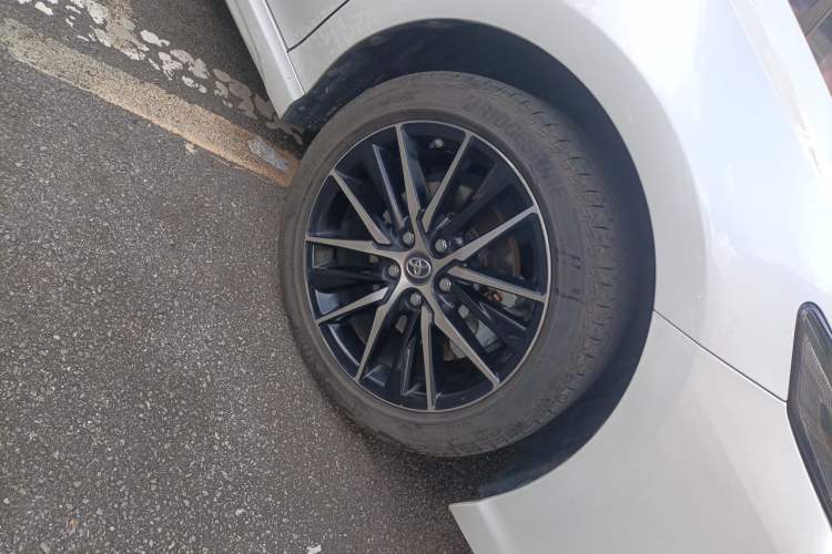 Used Toyota Camry 2023 2.5S Fēngshàng Edition Right Front Wheel Hub