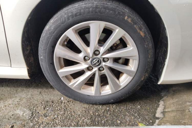 Used Toyota Camry 2023 Dual-Motor 2.5 HGVP Leading Edition Right Front Wheel Hub