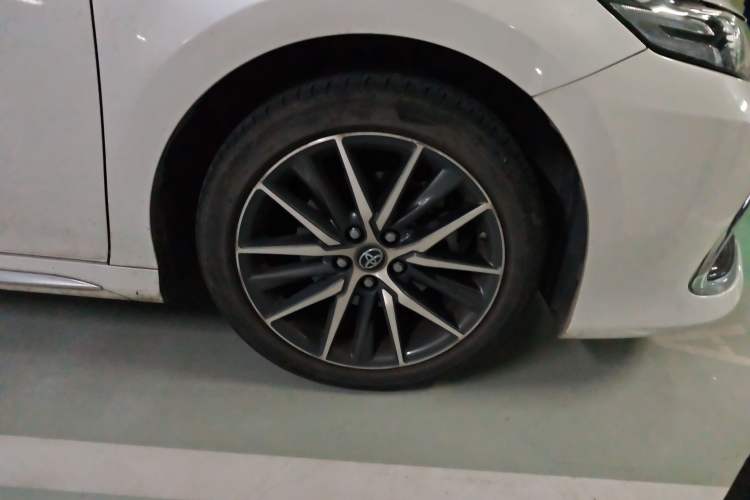 Used Toyota Camry 2023 2.5G Luxury Edition Right Front Wheel Hub