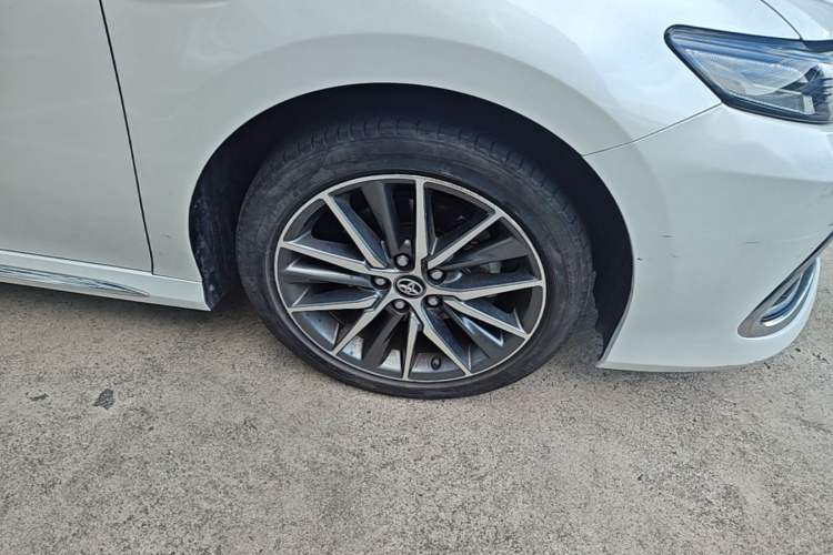 Used Toyota Camry 2023 2.5G Luxury Edition Right Front Wheel Hub