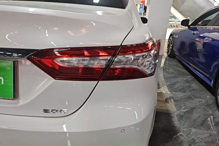 Used Toyota Camry 2023 2.0G Luxury Edition Right Rear Taillight