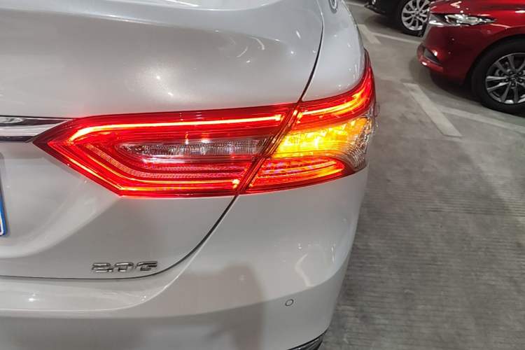 Used Toyota Camry 2023 2.0G Luxury Edition Right Rear Taillight