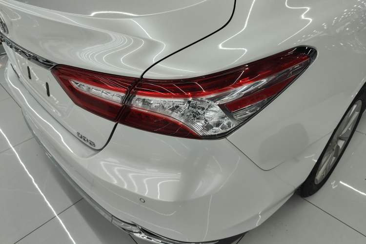 Used Toyota Camry 2023 2.0G Luxury Edition Right Rear Taillight