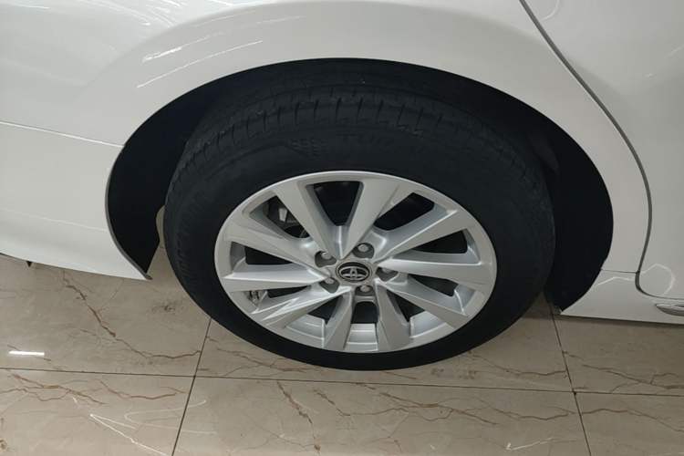 Used Toyota Camry 2023 2.0G Luxury Edition Right Rear Wheel Hub