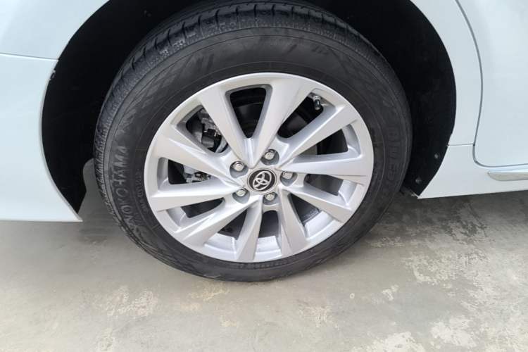 Used Toyota Camry 2023 2.0G Luxury Edition Right Rear Wheel Hub