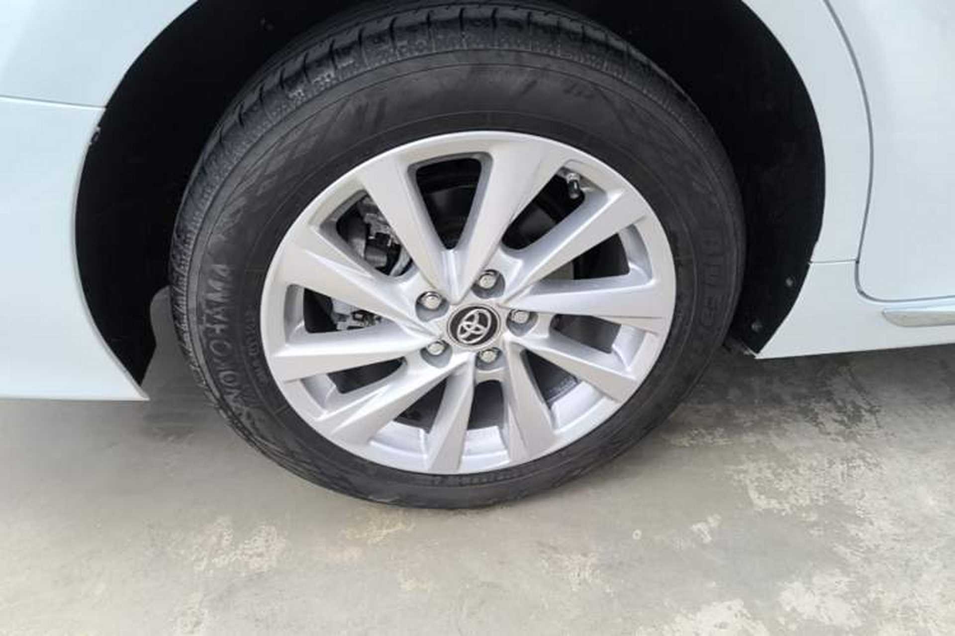 Used Toyota Camry 2023 2.0G Luxury Edition Right Rear Wheel Hub