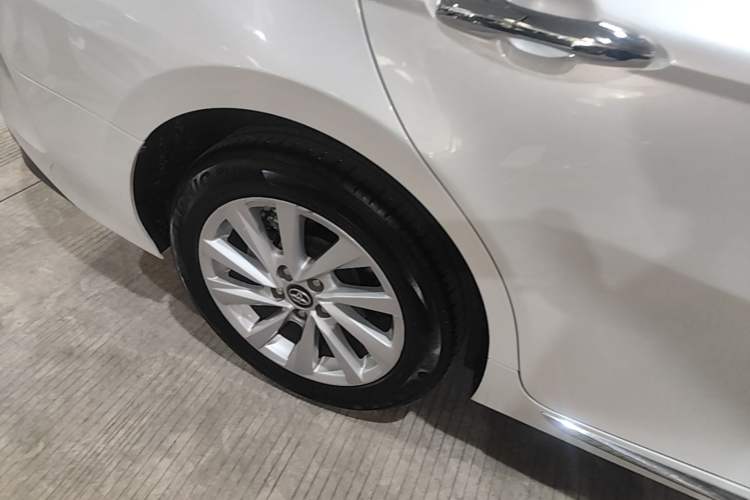 Used Toyota Camry 2023 2.0G Luxury Edition Right Rear Wheel Hub