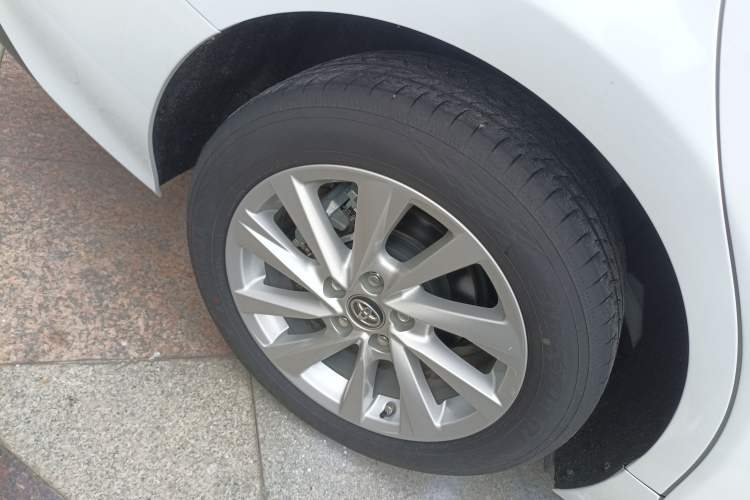 Used Toyota Camry 2023 2.0G Luxury Edition Right Rear Wheel Hub