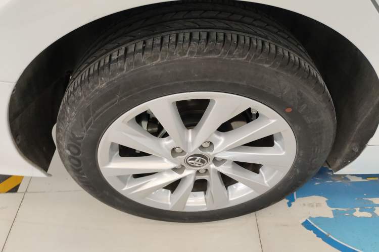 Used Toyota Camry 2023 2.0G Luxury Edition Right Rear Wheel Hub