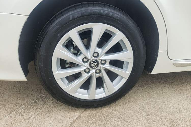 Used Toyota Camry 2023 2.0G Luxury Edition Right Rear Wheel Hub