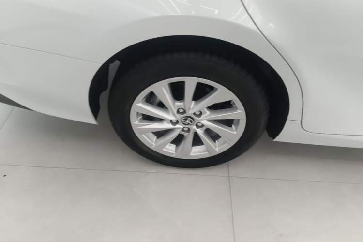 Used Toyota Camry 2023 2.0GVP Premier Edition Right Rear Wheel Hub