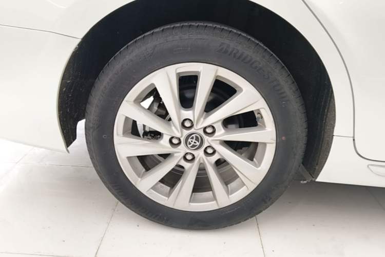 Used Toyota Camry 2023 2.0G Luxury Edition Right Rear Wheel Hub