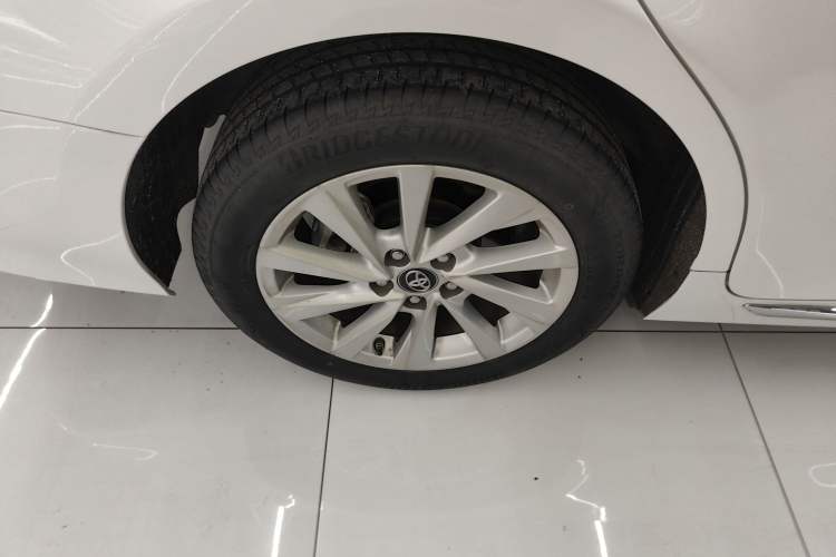 Used Toyota Camry 2023 2.0G Luxury Edition Right Rear Wheel Hub