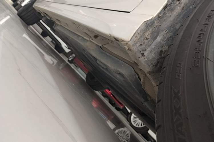 Used Toyota Camry 2023 2.0S Knight Edition Right Side Sill
