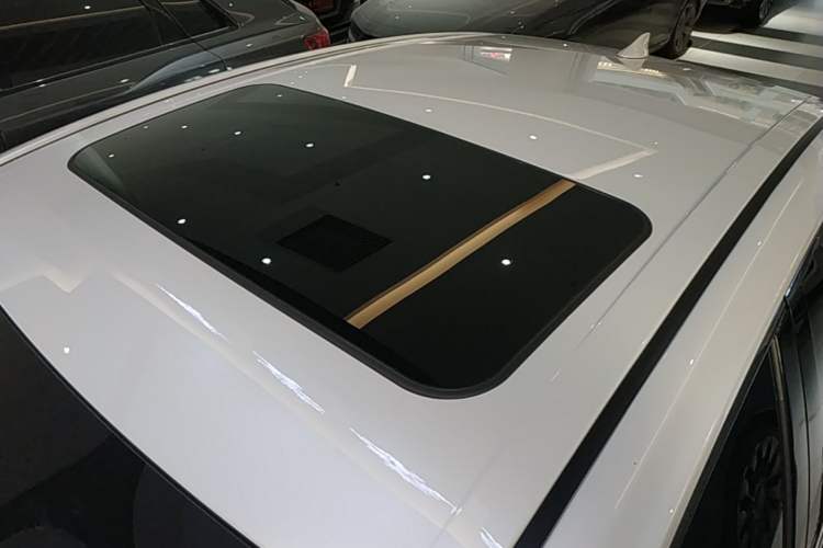 Used Toyota Camry 2023 2.0G Luxury Edition Roof